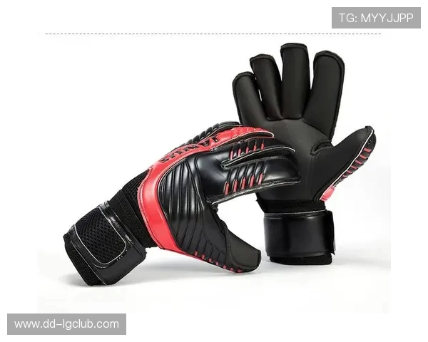 星牌足球手套如何提升球员表现 专业分析与选购指南