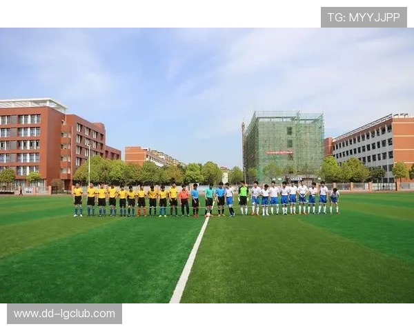 中特技工学校足球队勇夺冠军 展现拼搏精神与团队协作风采